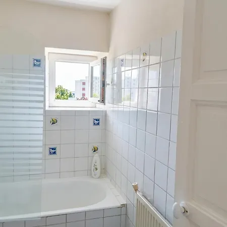 L'escale Pro-pratique, Confortable , équipé- Proches Des Voies Rapides Et Stationnement Gratuit Appartement