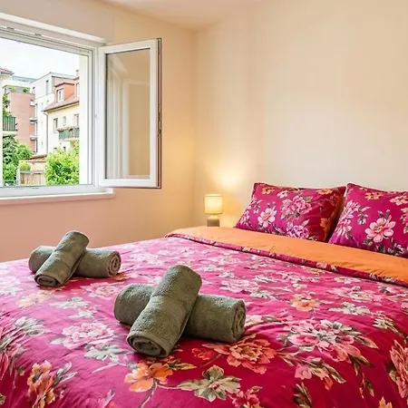 Appartement L'escale Pro-pratique, Confortable , équipé- Proches Des Voies Rapides Et Stationnement Gratuit Cholet